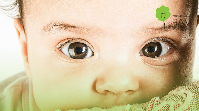متى-يثبت-لون-عيون-الطفل متى-يثبت-لون-عيون-الطفل